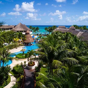 Resort The Reef Coco &
