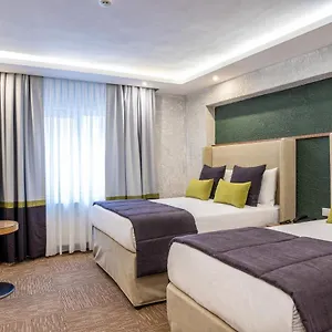 https://carlton.istanbul-turkeyhotels.com
